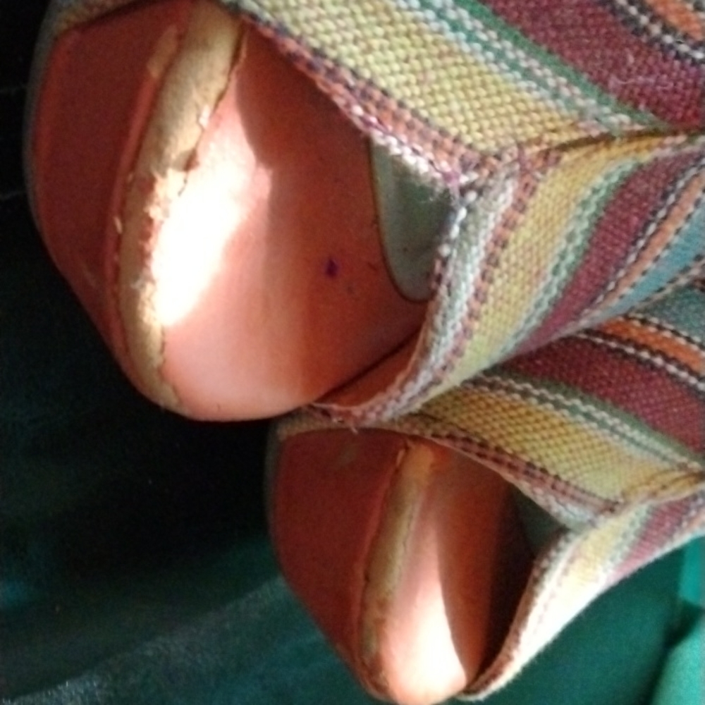 Colorful comfortable wedges - Picture 2 of 4